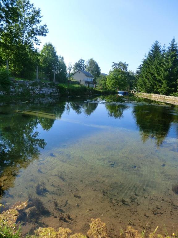 Pansion Izvor Otel Korenica Dış mekan fotoğraf
