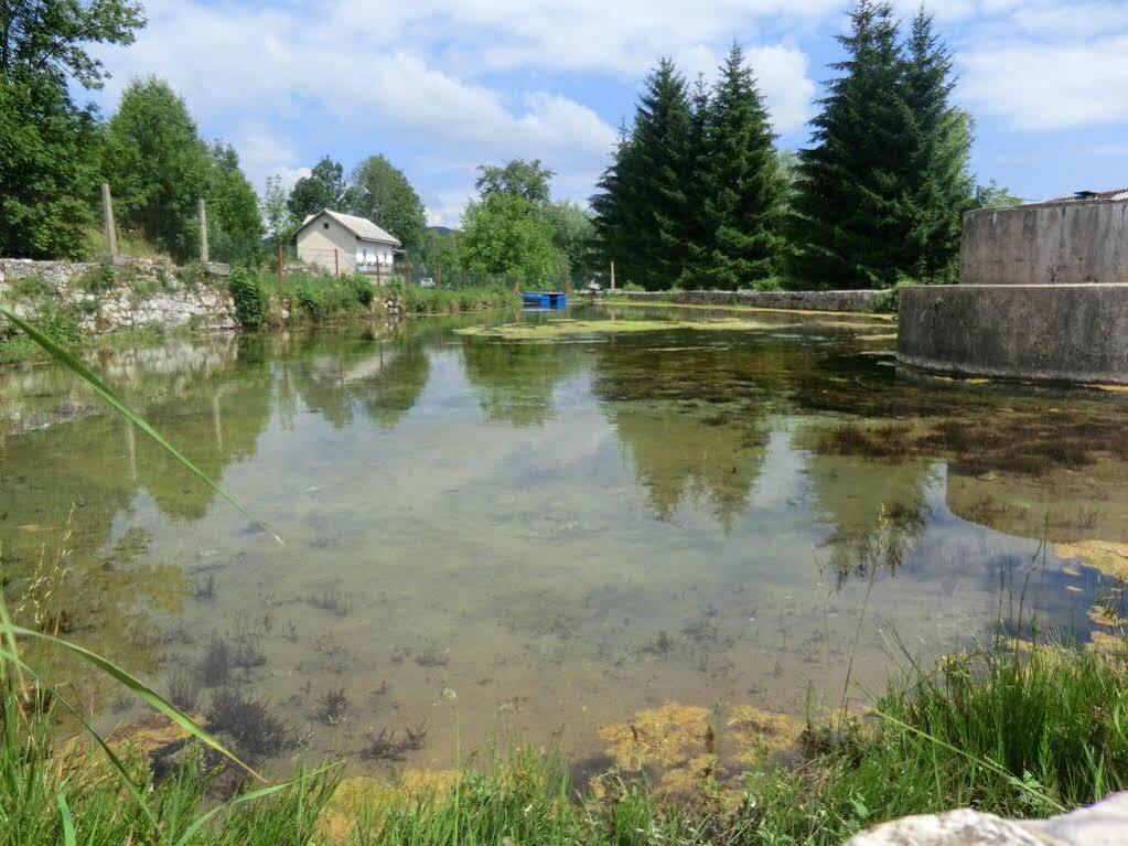 Pansion Izvor Otel Korenica Dış mekan fotoğraf
